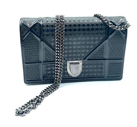 diorama dior wallet on chain|wallet with chain for women.